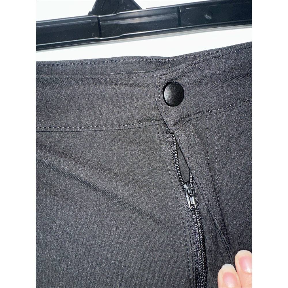 Lee Mens Extreme Comfort Lightweight Shorts Black Size 42 - Picture 3 of 8